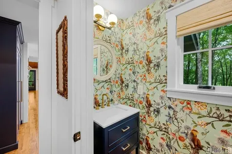 207 Forest Trail Highlands NC 28741