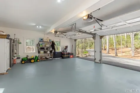 207 Forest Trail Highlands NC 28741