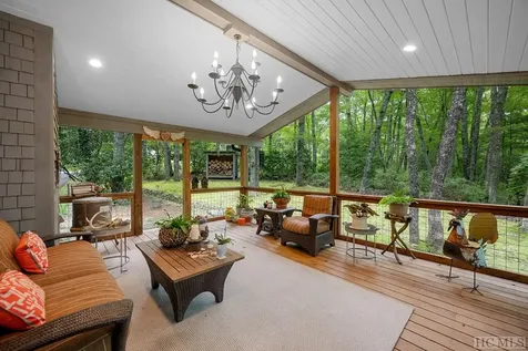 207 Forest Trail Highlands NC 28741