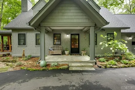 207 Forest Trail Highlands NC 28741
