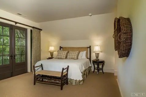 424 Gristmill Ridge Cashiers NC 28717