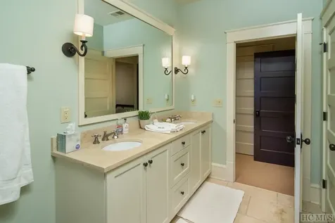 424 Gristmill Ridge Cashiers NC 28717
