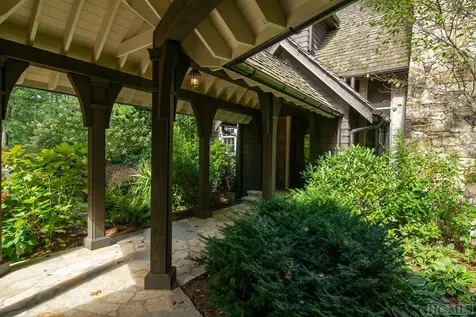 424 Gristmill Ridge Cashiers NC 28717