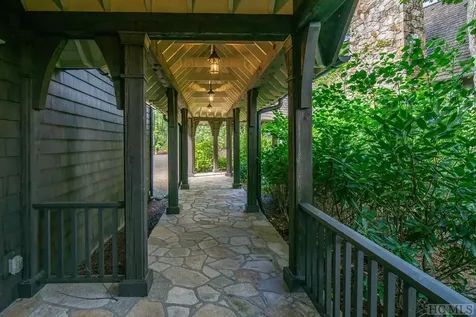424 Gristmill Ridge Cashiers NC 28717