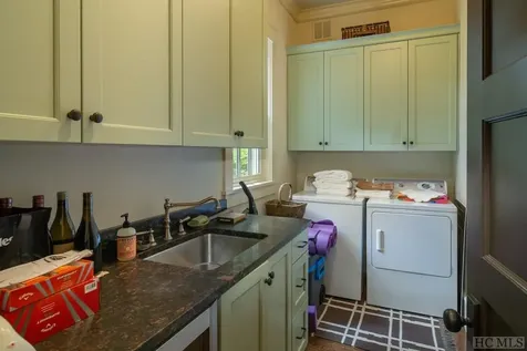 424 Gristmill Ridge Cashiers NC 28717