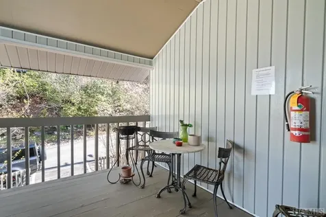 706 V Z Top Highlands NC 28741