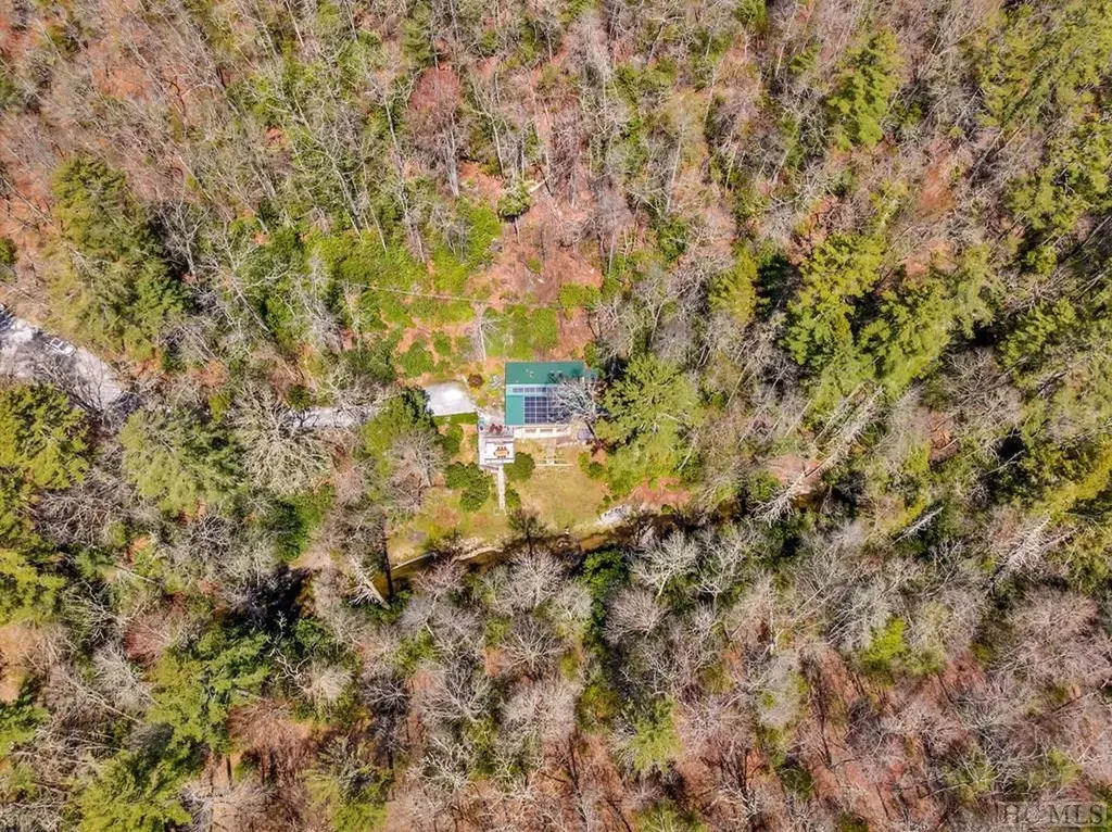 404 Myrtle Speed Highlands NC 28741