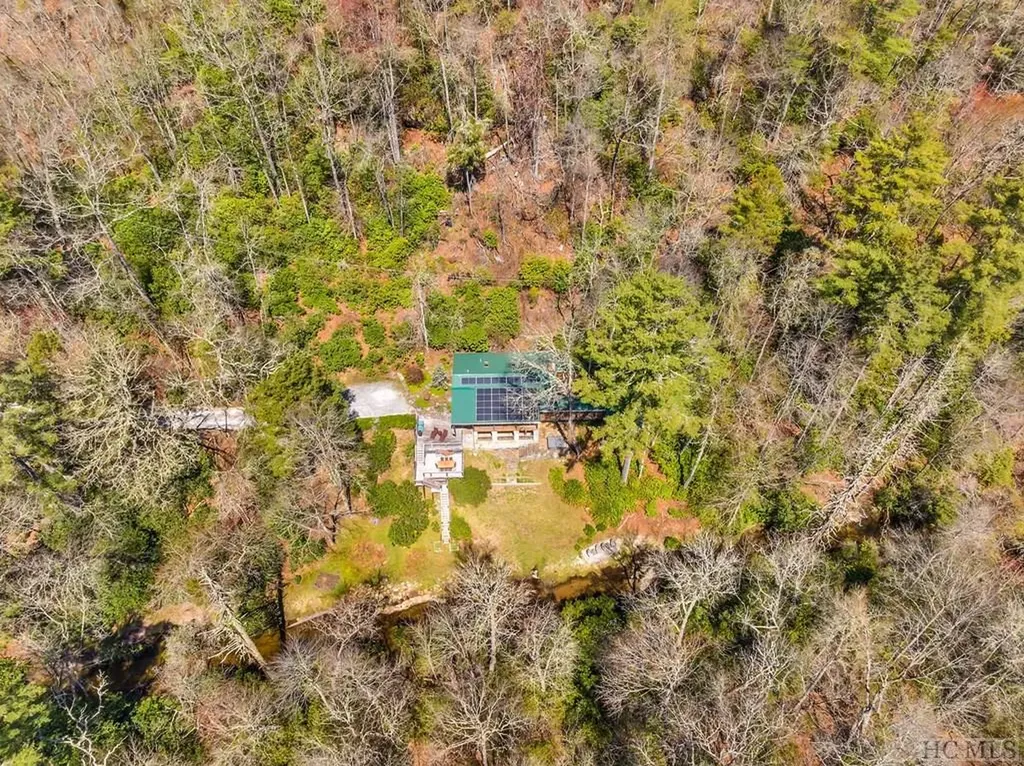 404 Myrtle Speed Highlands NC 28741