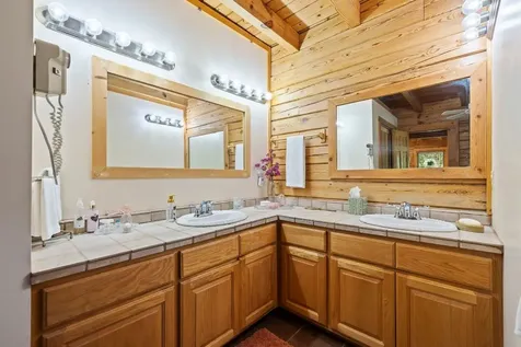 2378 Flat Creek Valley Road Lake Toxaway NC 28747