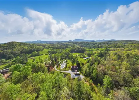 2378 Flat Creek Valley Road Lake Toxaway NC 28747