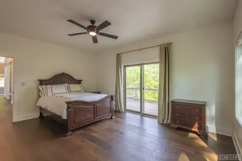 346 Birdymay Drive Tuckasegee NC 28783