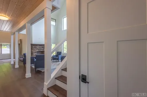 346 Birdymay Drive Tuckasegee NC 28783