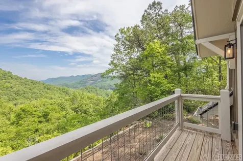 346 Birdymay Drive Tuckasegee NC 28783