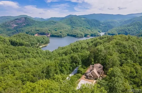 346 Birdymay Drive Tuckasegee NC 28783