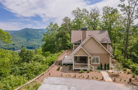 346 Birdymay Drive Tuckasegee NC 28783