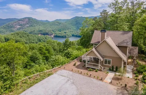 346 Birdymay Drive Tuckasegee NC 28783