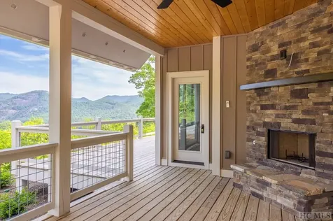 346 Birdymay Drive Tuckasegee NC 28783