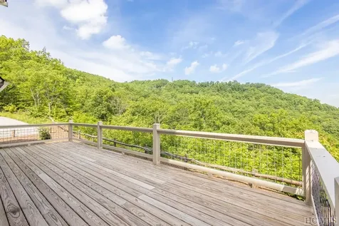 346 Birdymay Drive Tuckasegee NC 28783