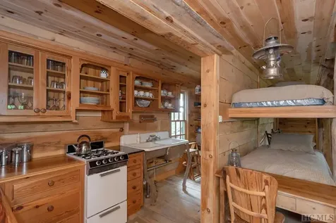 655 Moonshine Ridge Cullowhee NC 28723