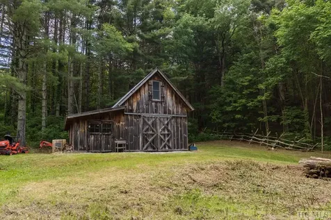 655 Moonshine Ridge Cullowhee NC 28723