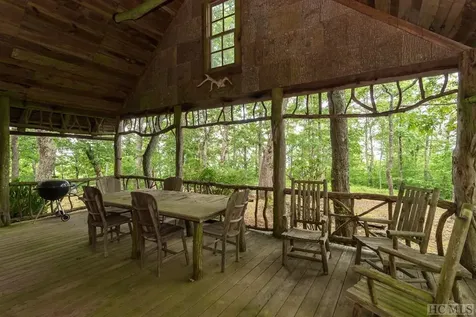 655 Moonshine Ridge Cullowhee NC 28723
