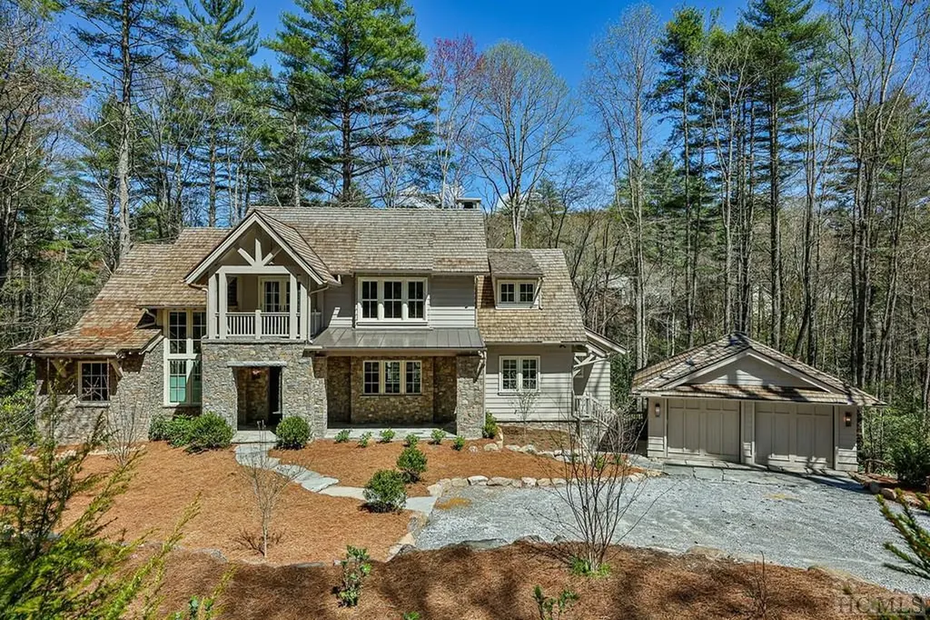 367 Thunder Creek Lane Cashiers NC 28717