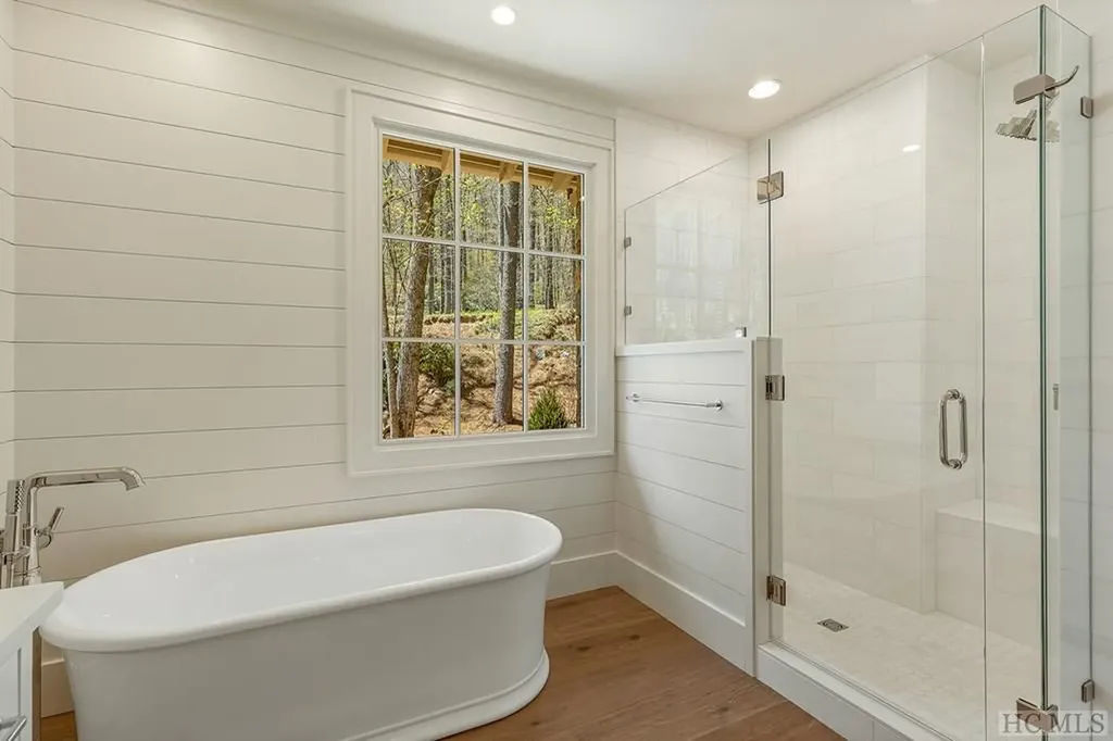367 Thunder Creek Lane Cashiers NC 28717