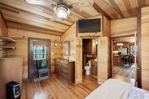 333 Martins Trail Scaly Mountain NC 28775