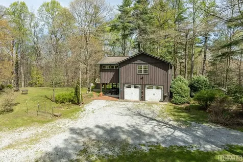 333 Martins Trail Scaly Mountain NC 28775