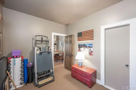 213 Woods Summit Lane Cashiers NC 28717