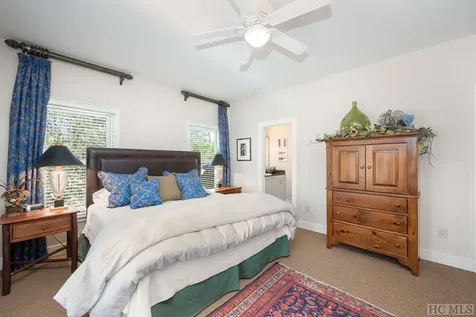 213 Woods Summit Lane Cashiers NC 28717