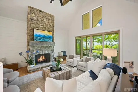 187 Windemere Drive Sapphire NC 28774