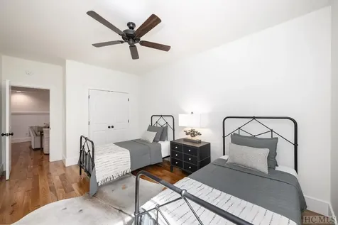 187 Windemere Drive Sapphire NC 28774