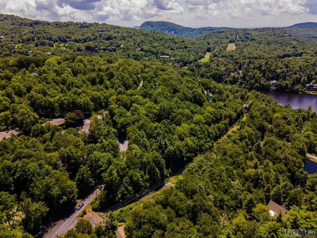 Lot 34 Streamside Lane Highlands NC 28741