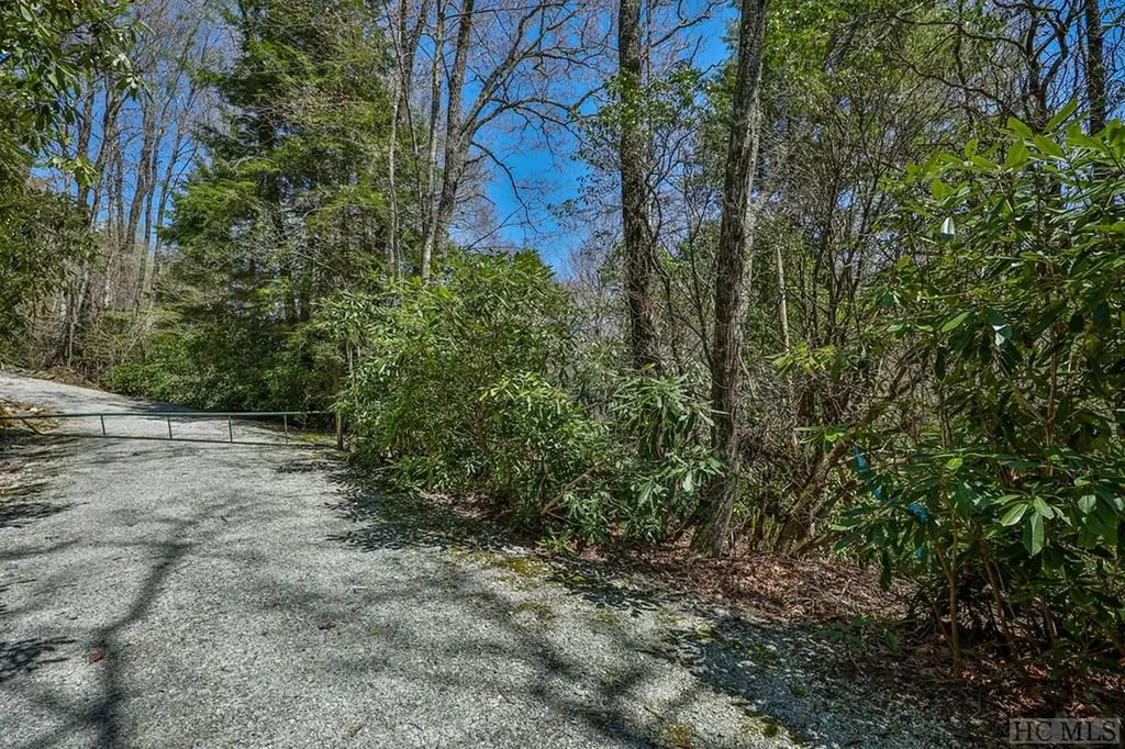 Lot 34 Streamside Lane Highlands NC 28741