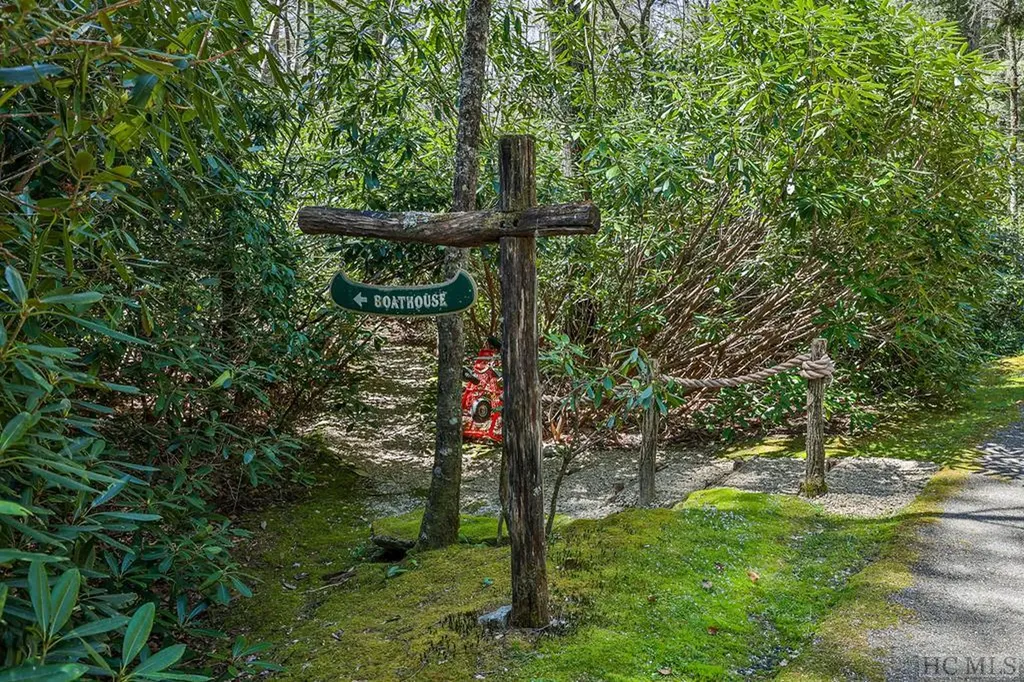 Lot 34 Streamside Lane Highlands NC 28741