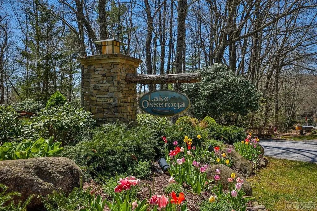Lot 34 Streamside Lane Highlands NC 28741