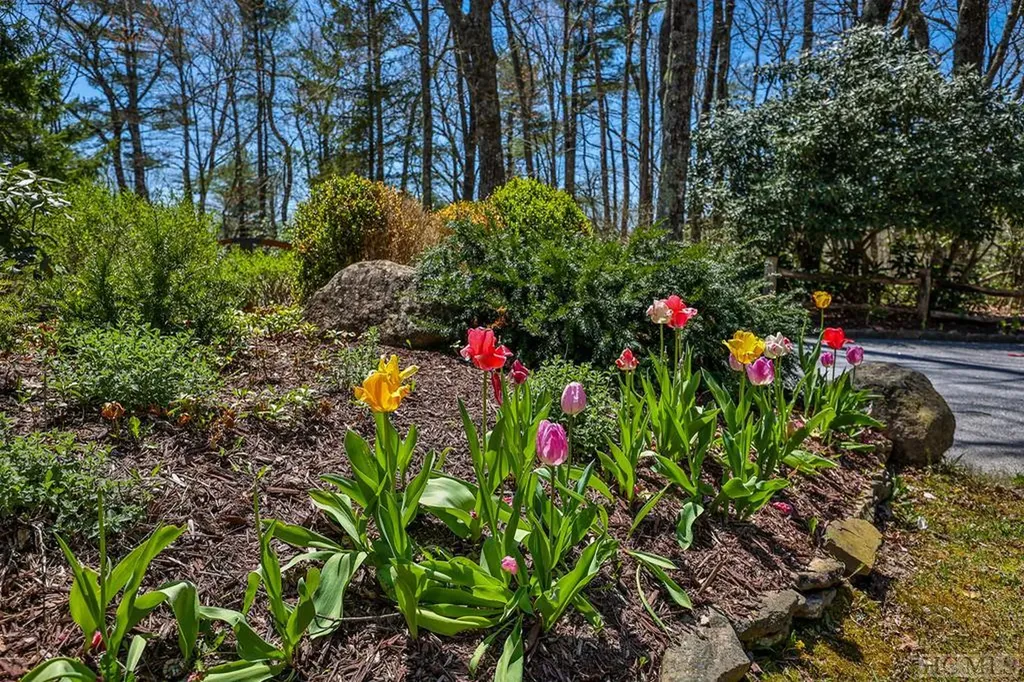 Lot 34 Streamside Lane Highlands NC 28741