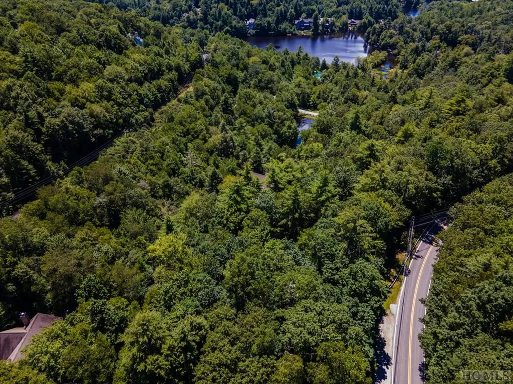 Lot 34 Streamside Lane Highlands NC 28741
