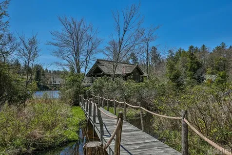 Lot 34 Streamside Lane Highlands NC 28741