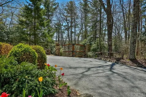 Lot 34 Streamside Lane Highlands NC 28741