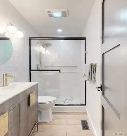 79 Azalea Court Sapphire NC 28774