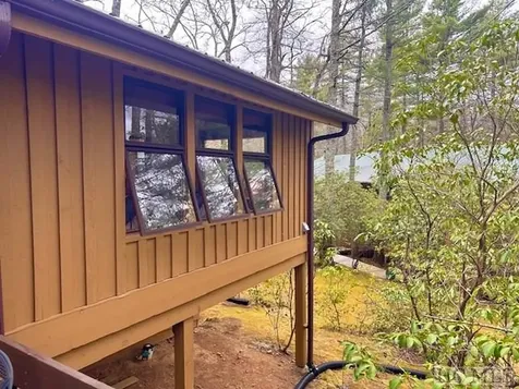 20 Chatterbox Way Sapphire NC 28774