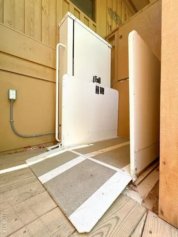 20 Chatterbox Way Sapphire NC 28774