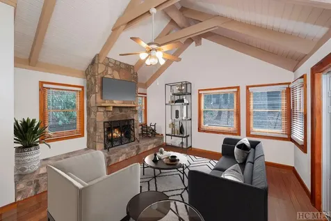 352 Wild Game Trail Sapphire NC 28774