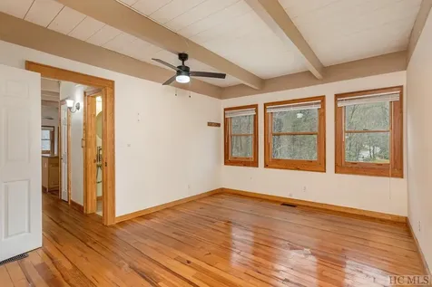 352 Wild Game Trail Sapphire NC 28774