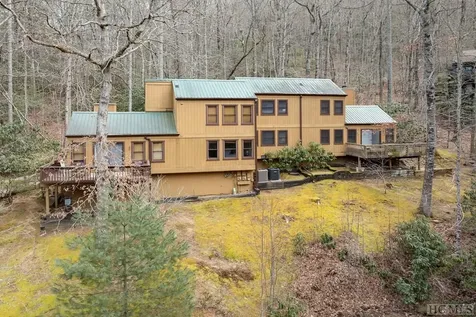 352 Wild Game Trail Sapphire NC 28774