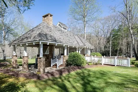Lot 8 Meadow Crest Drive Cashiers NC 28717