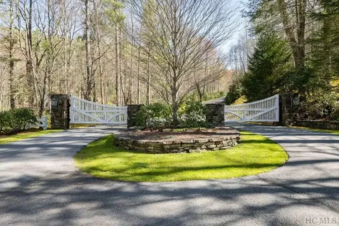 Lot 8 Meadow Crest Drive Cashiers NC 28717