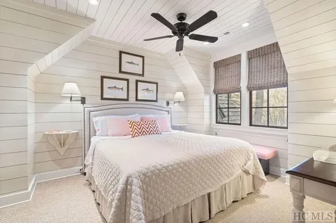 57 Great Meadow Trail Sapphire NC 28774